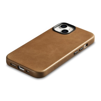 Skórzane etui iPhone 14 Plus magnetyczne z MagSafe Oil Wax Premium Leather Case jasny brąz