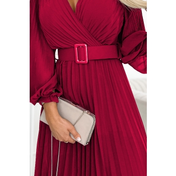414-9 KLARA plisowana sukienka z paskiem i dekoltem - BORDOWA-6